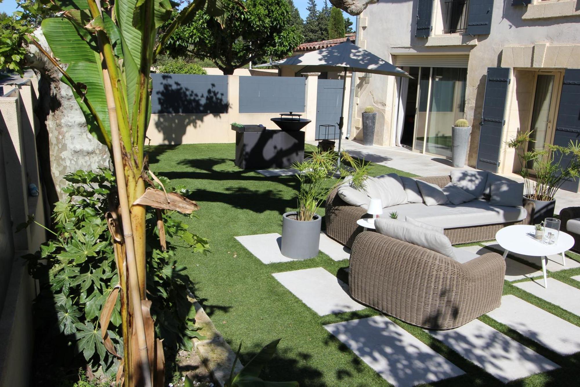 Mas Paloma Bed & Breakfast Rognonas Екстериор снимка
