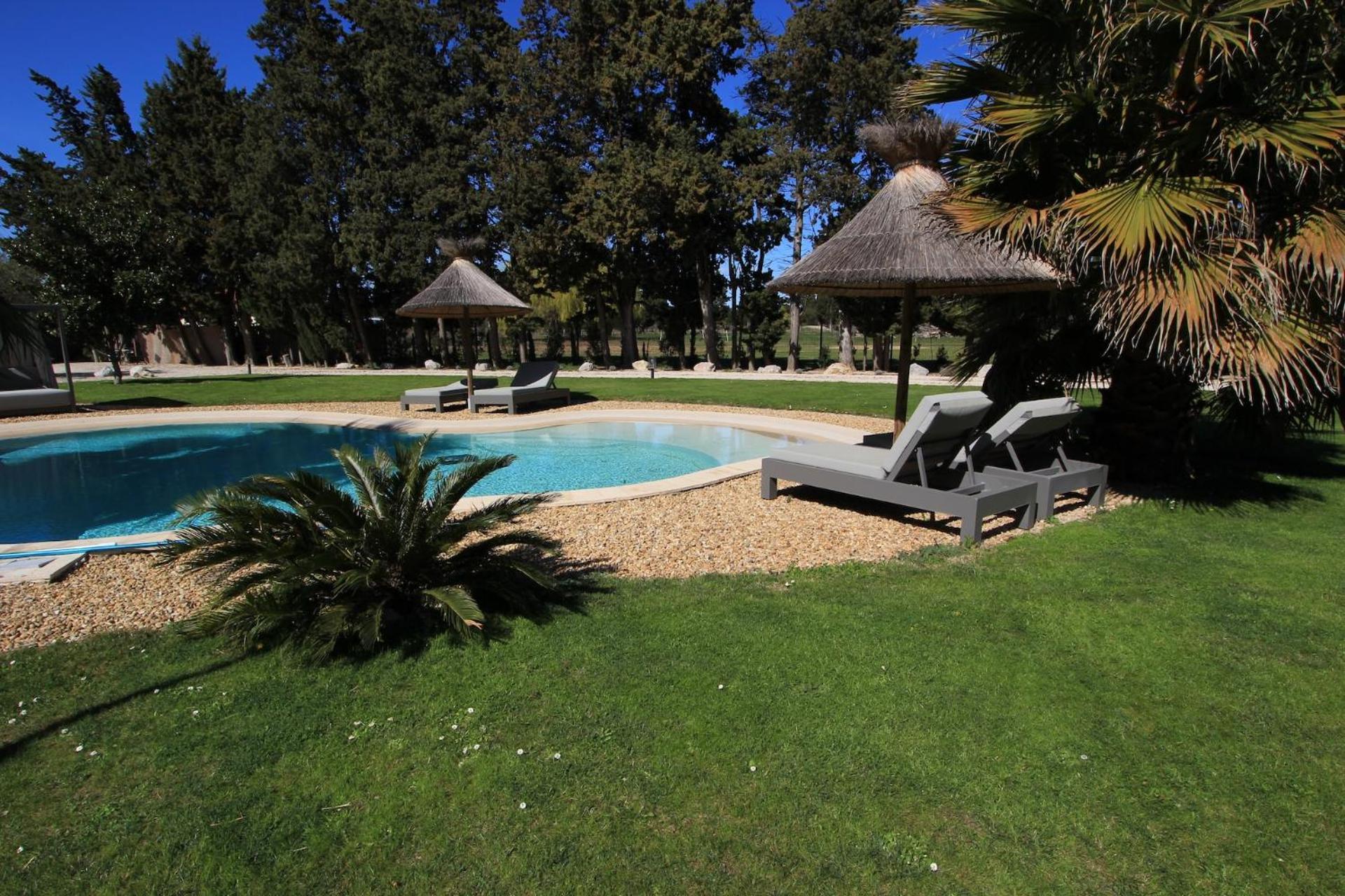 Mas Paloma Bed & Breakfast Rognonas Екстериор снимка