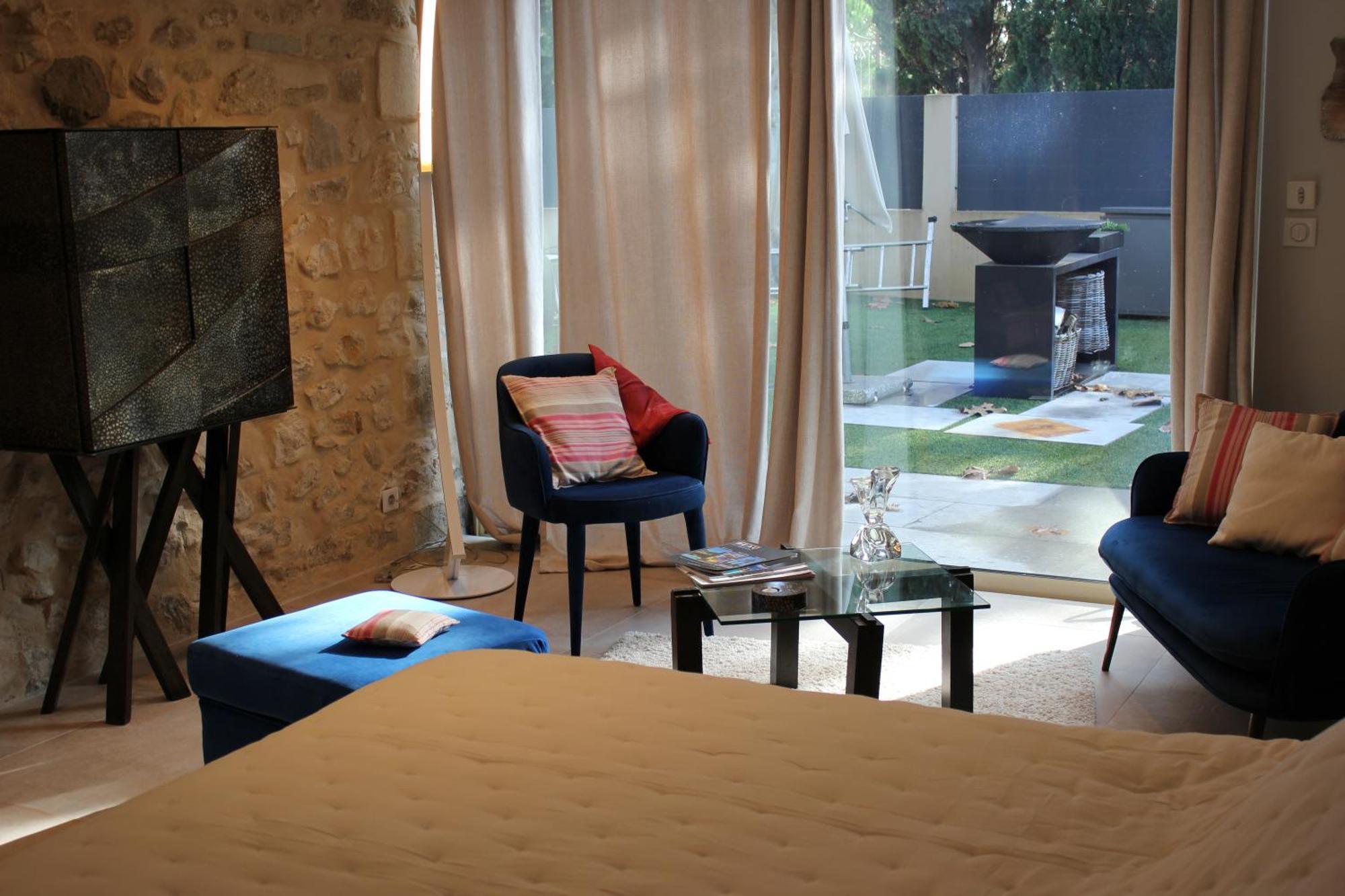 Mas Paloma Bed & Breakfast Rognonas Екстериор снимка