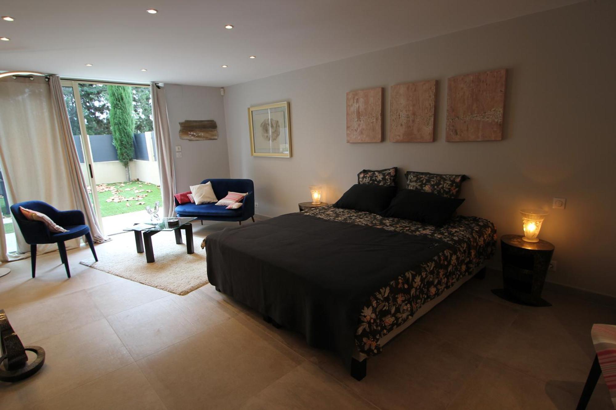Mas Paloma Bed & Breakfast Rognonas Екстериор снимка