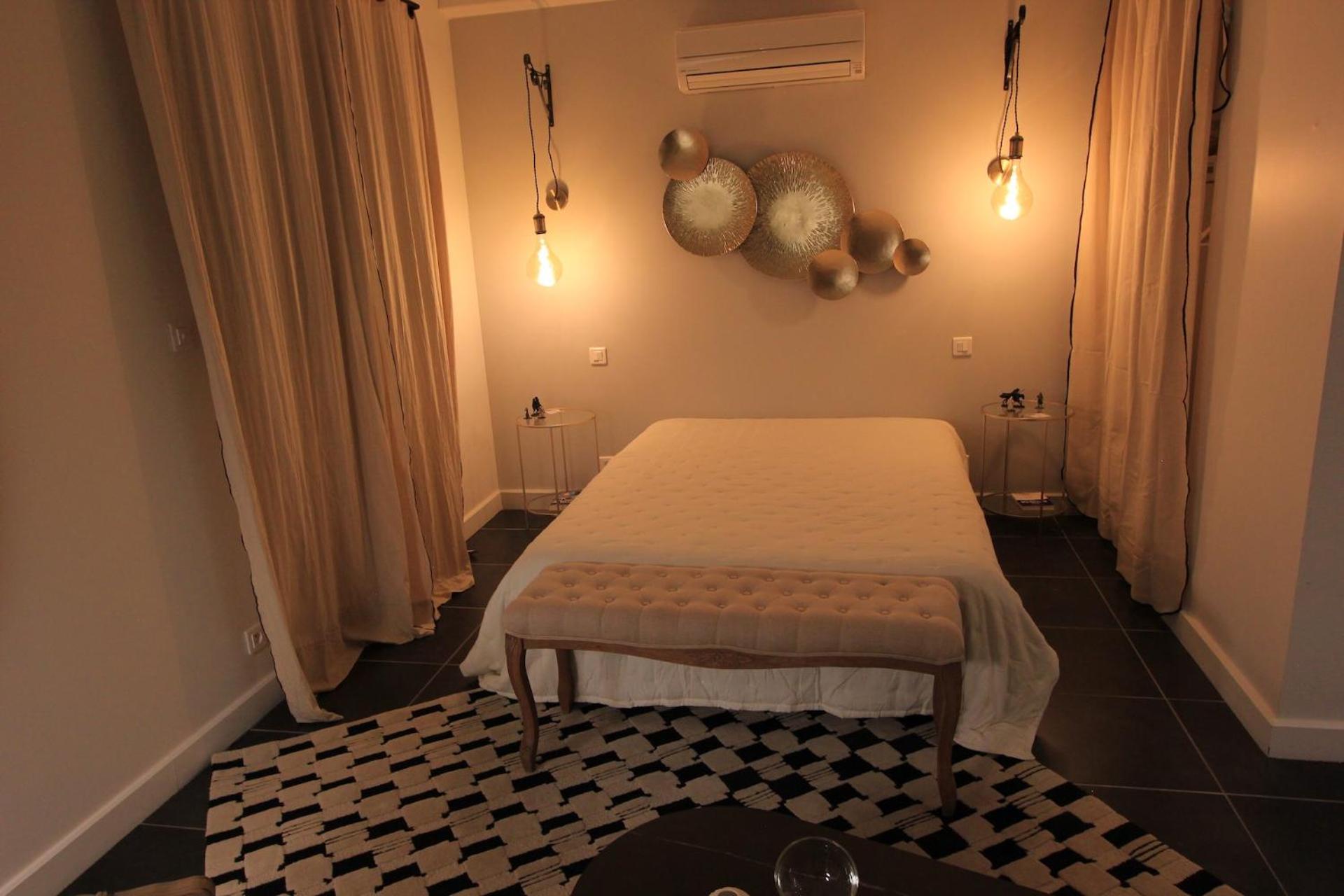 Mas Paloma Bed & Breakfast Rognonas Екстериор снимка