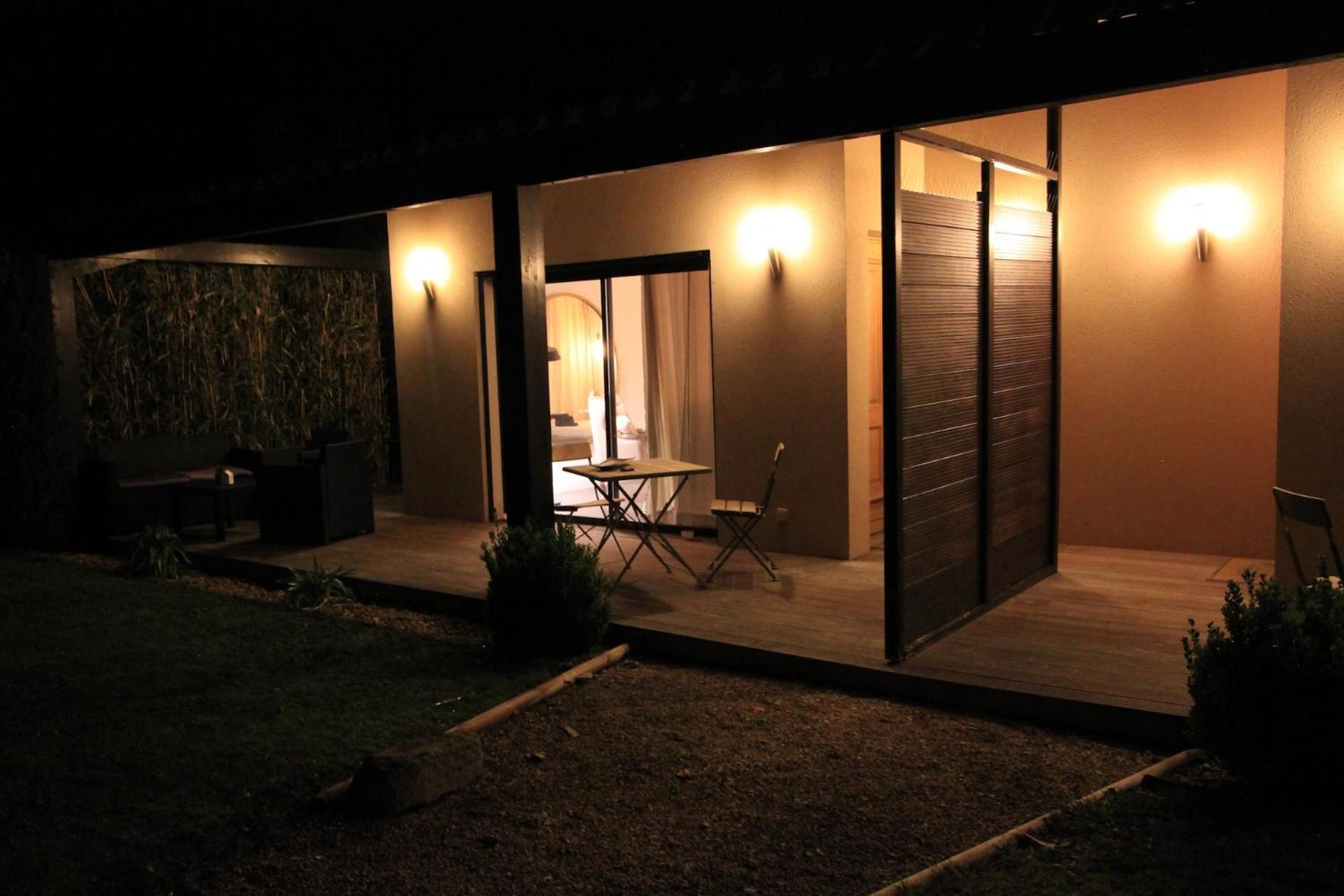Mas Paloma Bed & Breakfast Rognonas Екстериор снимка
