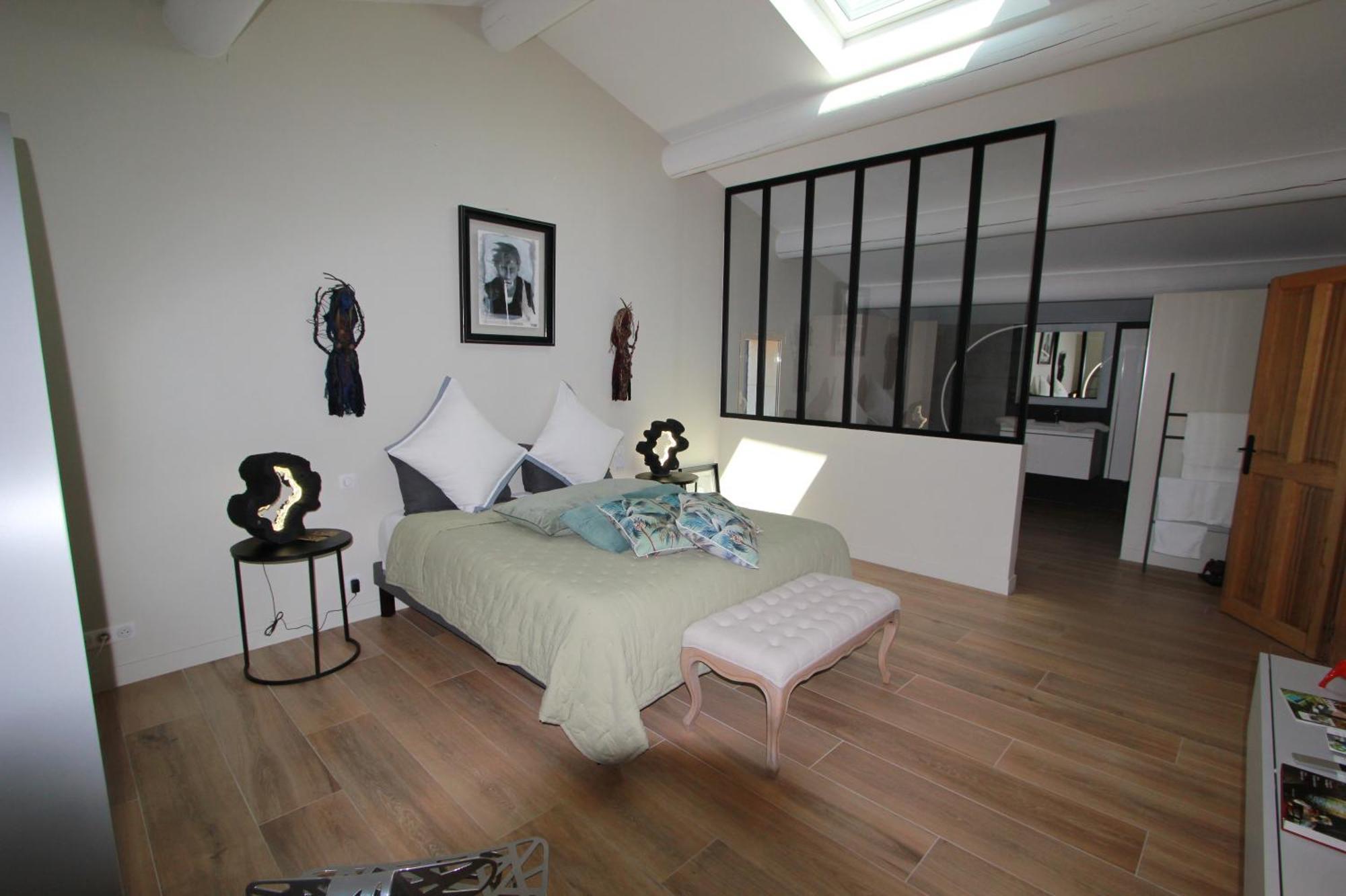 Mas Paloma Bed & Breakfast Rognonas Екстериор снимка